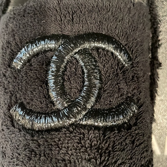 New! Chanel Black Mules. Authentic - Picture 12 of 13